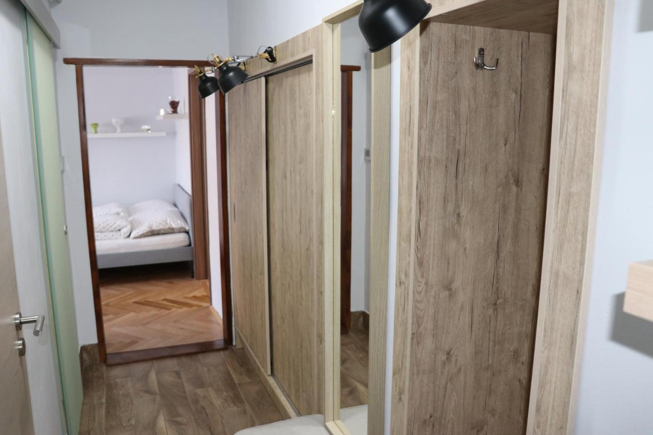Appartement Petofi Apartman à Szeged Extérieur photo
