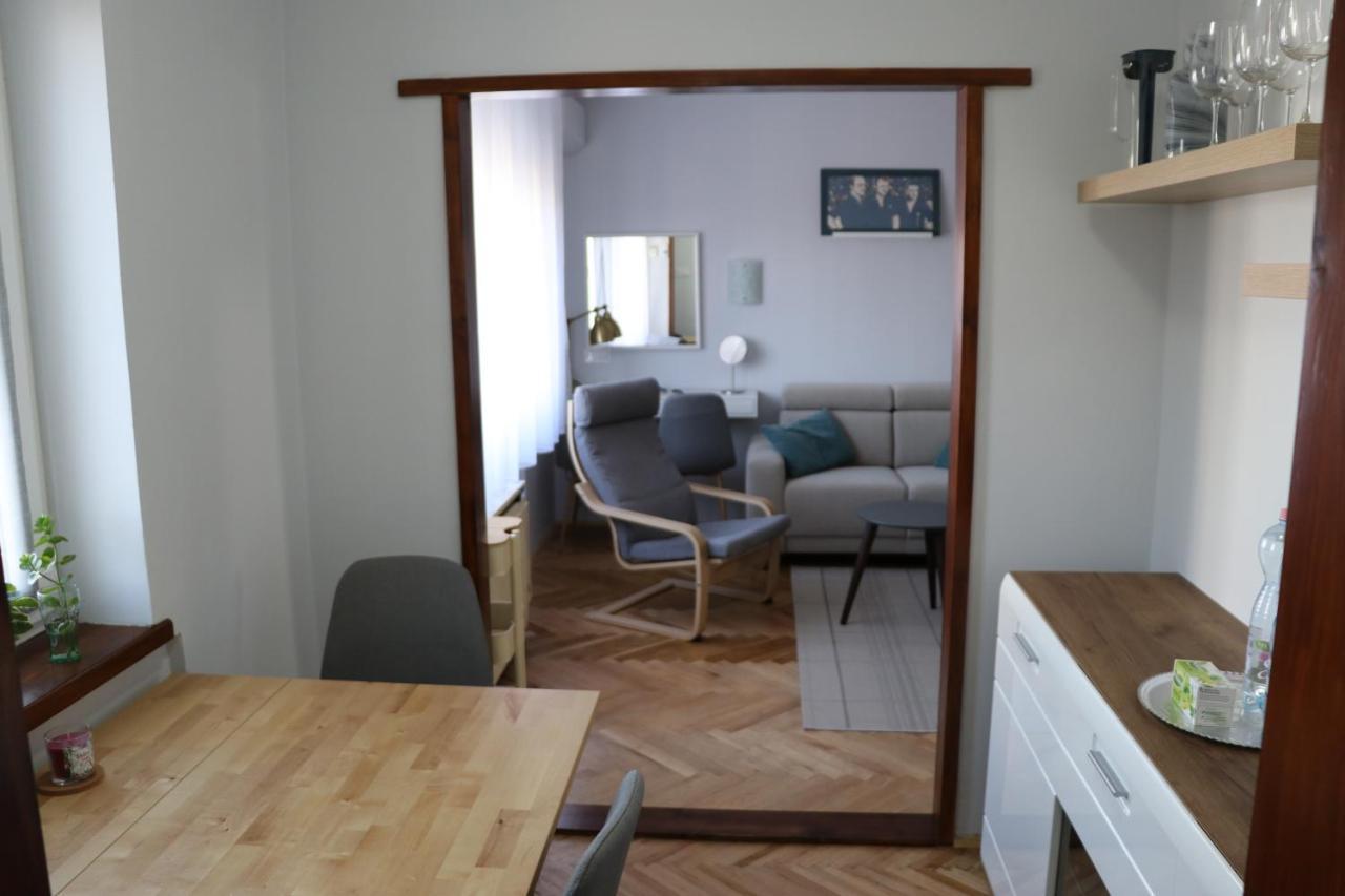 Appartement Petofi Apartman à Szeged Extérieur photo